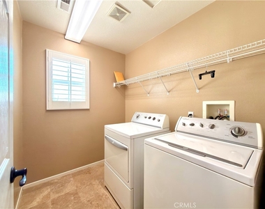 4140 Garvey Way - Photo Thumbnail 33