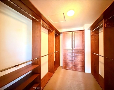 4140 Garvey Way - Photo Thumbnail 20
