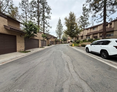 2226 Calle Leon - Photo Thumbnail 2