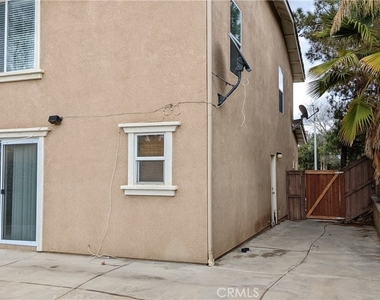 31941 Honeysuckle Court - Photo Thumbnail 20