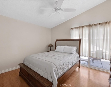 39427 Canyon Rim - Photo Thumbnail 11