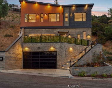 8504 Outland View Drive - Photo Thumbnail 32