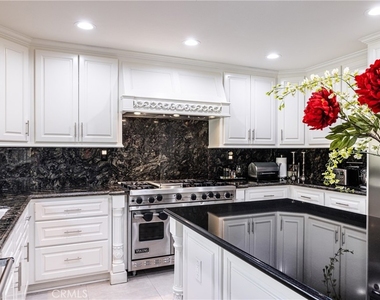 29015 Garden Oaks Court - Photo Thumbnail 5