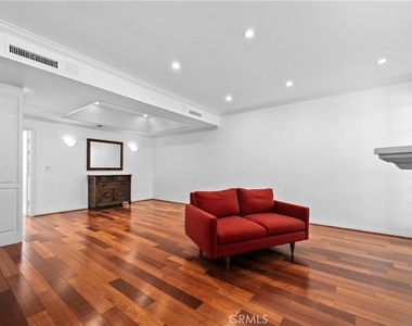 10668 Eastborne Avenue - Photo Thumbnail 18