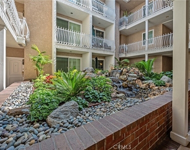 10668 Eastborne Avenue - Photo Thumbnail 33