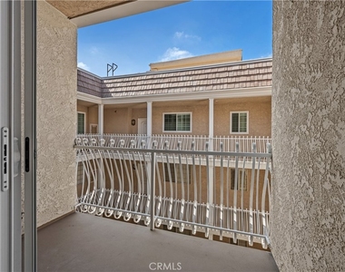 10668 Eastborne Avenue - Photo Thumbnail 30