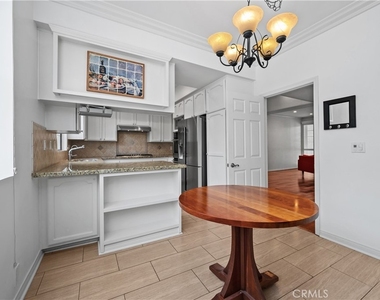 10668 Eastborne Avenue - Photo Thumbnail 14