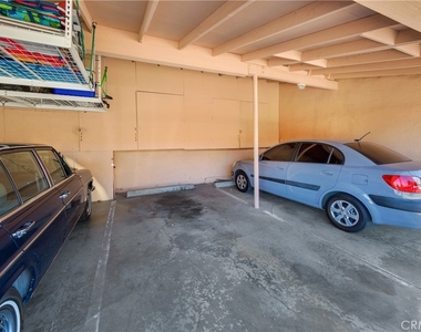 19139 Avenue Of The Oaks - Photo Thumbnail 15