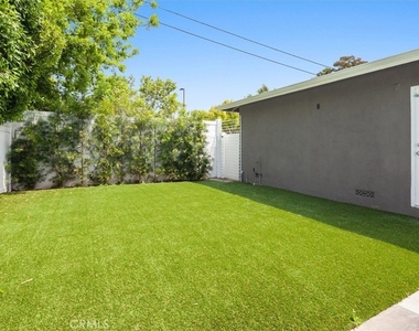 5857 Willis Avenue - Photo Thumbnail 30