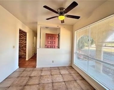 40660 15th Street W - Photo Thumbnail 12