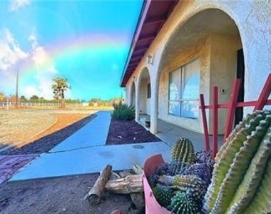 40660 15th Street W - Photo Thumbnail 6