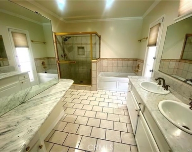 23552 Kivik Street - Photo Thumbnail 12