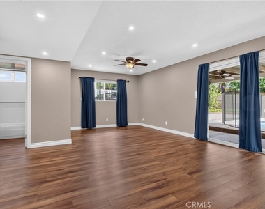 1724 Hilliard Avenue - Photo Thumbnail 12