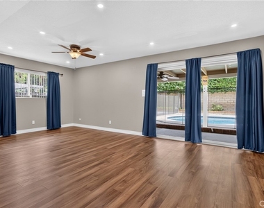 1724 Hilliard Avenue - Photo Thumbnail 13