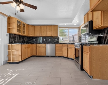 1724 Hilliard Avenue - Photo Thumbnail 19