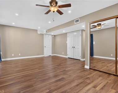 1724 Hilliard Avenue - Photo Thumbnail 15
