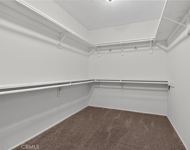 1724 Hilliard Avenue - Photo Thumbnail 32
