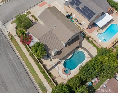1724 Hilliard Avenue - Photo Thumbnail 50