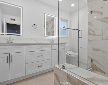 1724 Hilliard Avenue - Photo Thumbnail 33