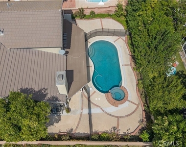 1724 Hilliard Avenue - Photo Thumbnail 46