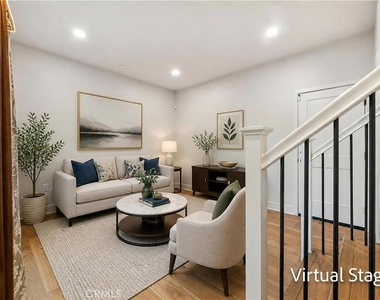 2043 Lincoln Avenue - Photo Thumbnail 11