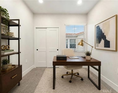 2043 Lincoln Avenue - Photo Thumbnail 10