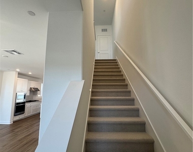 26876 Rugged Ridge Lane - Photo Thumbnail 18