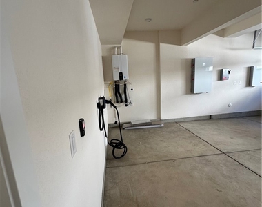26876 Rugged Ridge Lane - Photo Thumbnail 35