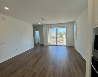 26876 Rugged Ridge Lane - Photo Thumbnail 12