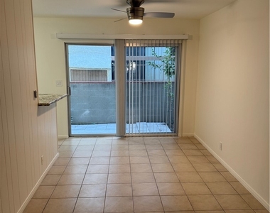 1164 Irving Avenue - Photo Thumbnail 3