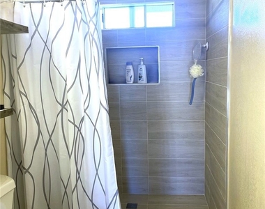 6663 Manzanita Avenue - Photo Thumbnail 9