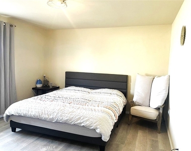 6663 Manzanita Avenue - Photo Thumbnail 6