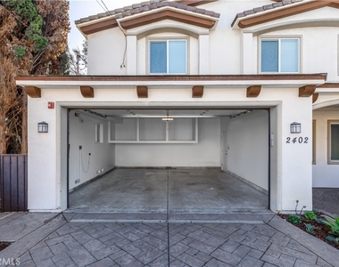 2402 Ives Lane - Photo Thumbnail 35
