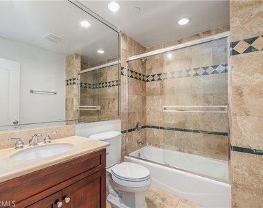 2402 Ives Lane - Photo Thumbnail 13