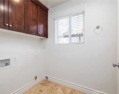 2402 Ives Lane - Photo Thumbnail 32