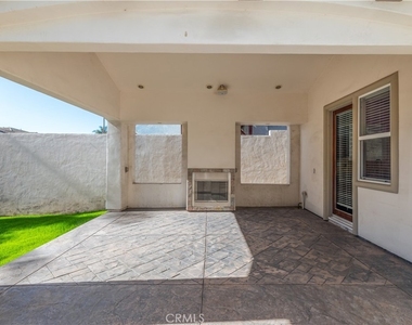 2402 Ives Lane - Photo Thumbnail 10