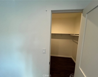 25205 Cypress Street - Photo Thumbnail 15