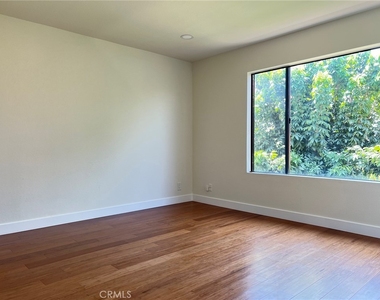 4018 W 5th - Photo Thumbnail 9