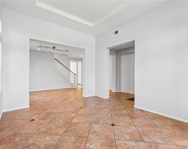 2216 Corte Anacapa - Photo Thumbnail 5