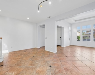 2216 Corte Anacapa - Photo Thumbnail 8