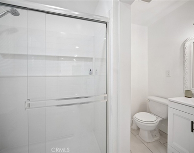 1112 E Avenue J4 - Photo Thumbnail 14