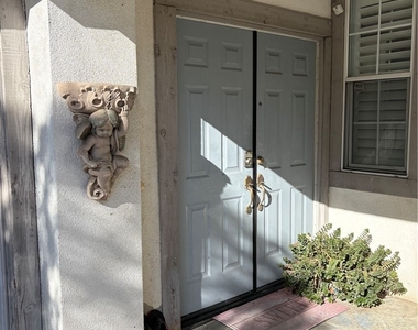11121 Lavender Lane - Photo Thumbnail 1