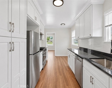 15660 Lambert Road - Photo Thumbnail 13