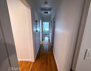 3717 Cherry - Photo Thumbnail 16