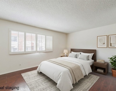 27943 Ridgebluff Court - Photo Thumbnail 27