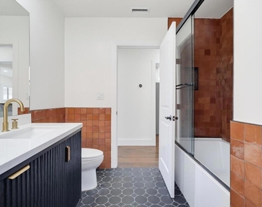 4339 2nd Avenue - Photo Thumbnail 21