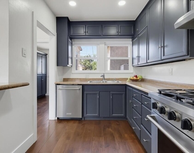 4339 2nd Avenue - Photo Thumbnail 16