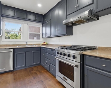 4339 2nd Avenue - Photo Thumbnail 17