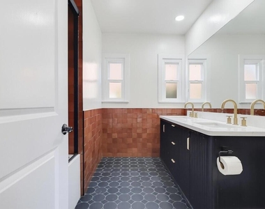 4339 2nd Avenue - Photo Thumbnail 22