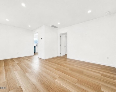 3529 Market Street - Photo Thumbnail 6